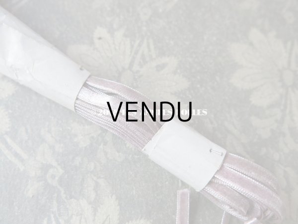 画像10: 19世紀末 アンティーク シルク製 極細 ベルベットリボン  ダブルフェイス 5mm幅 ラベンダー (10)