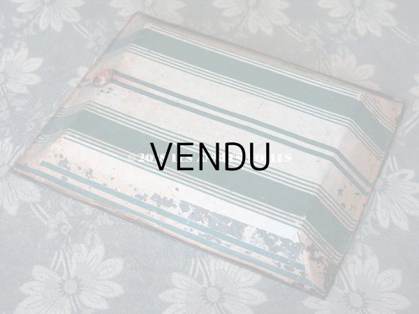 画像9: 19世紀 アンティーク ルリケール　聖遺物のガラスフレーム  聖人の遺品 (9)