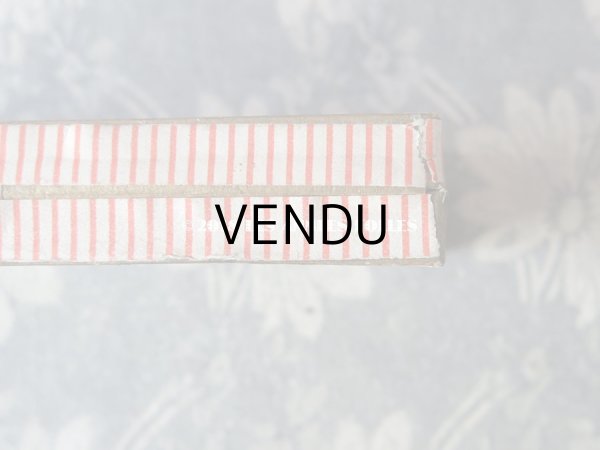 画像8: アンティーク ボンマルシェ ラングドシャのお菓子箱  LANGUES DE CHAT - AU BON MARCHE MAISON A.BOUCICAUT PARIS - (8)