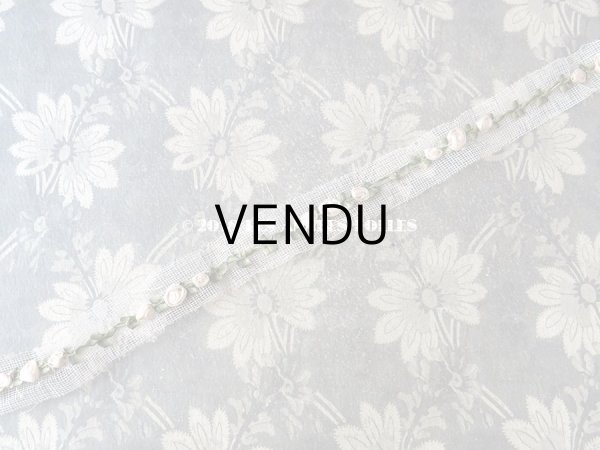 画像4: 未使用 19世紀末 アンティーク シルク製 ロココトリム 3つの白い薔薇 ロココリボン  (4)