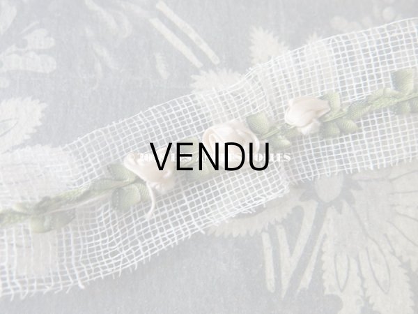 画像6: 未使用 19世紀末 アンティーク シルク製 ロココトリム 3つの白い薔薇 ロココリボン  (6)