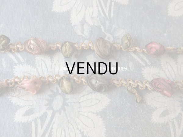 画像7: 19世紀末 アンティーク メタル糸 & シルク製 ロココトリム 4色の薔薇 ロココリボン 60cm (7)