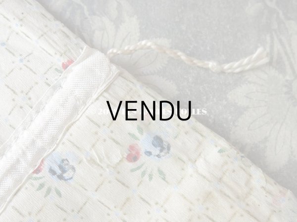 画像2: アンティーク 水色の薔薇のオモニエール ボンボンの紙袋  (2)