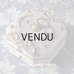 画像: 19世紀 アンティーク ナポレオン3世時代 お菓子箱 ライムグレー 脚付き 木箱 ドラジェ & チョコレート 