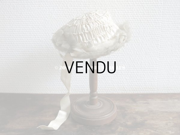 画像3: アンティーク ドール用  シルクサテン & フリルのボネ (3)