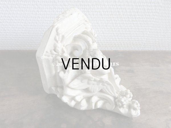 画像10: 19世紀末 アンティーク 石膏の飾り棚のセット 天使 (10)