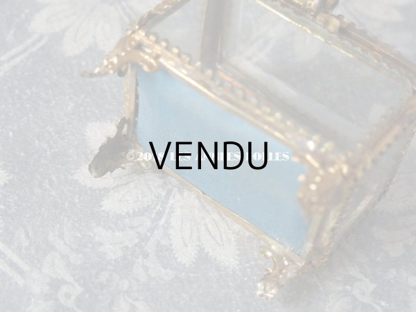 画像9: アンティーク ジュエリーボックス　スモーキーブルーのクッション (9)