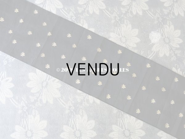 画像4: 19世紀 アンティーク 幅広 シルク製 リボン 蜂 40cm 　 (4)