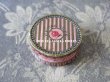 画像2: アンティーク パフ付 小さなパウダーボックス POUDRE NILDE PARIS (2)