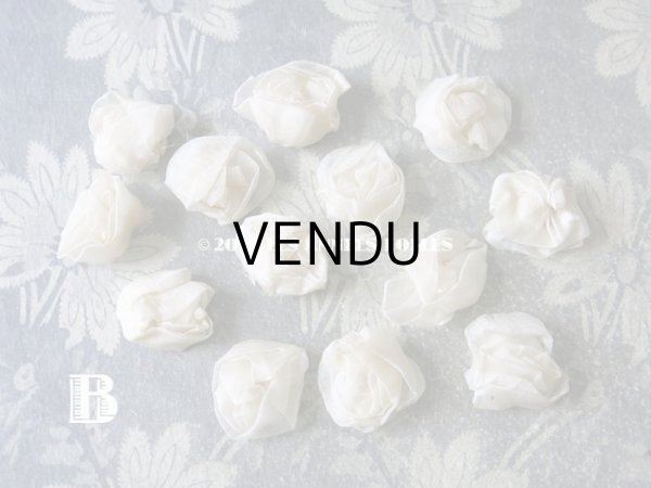 画像8: 1900年代 アンティーク シルクシフォンの薔薇のモチーフ 12〜13ピースのセット  (8)