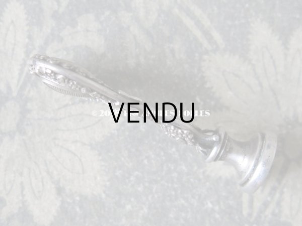 画像3: 1900年代 アンティーク シーリングスタンプ リボンと花のガーランド　【 MA 】 (3)