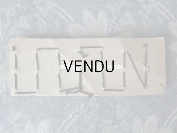 画像3: 1900年代 アンティーク 小さなボタンのサンプラー フレンチジェット  6〜8mm 21ピース (3)