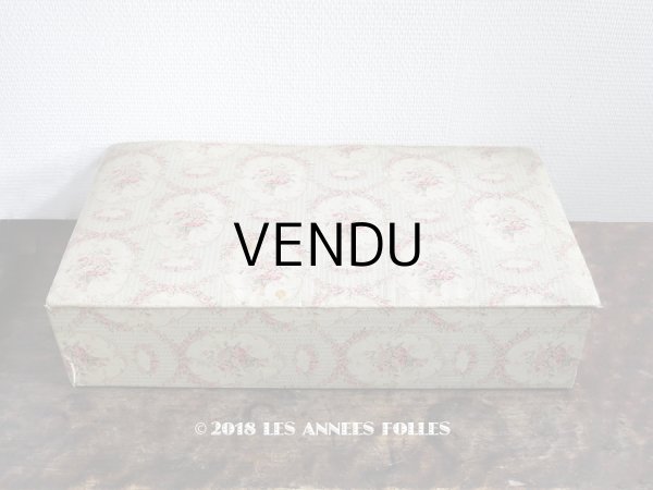 画像1: 1900年代 アンティーク 薔薇の花かご＆ガーランド 大きなカルトナージュボックス 52.8×30×12cm (1)
