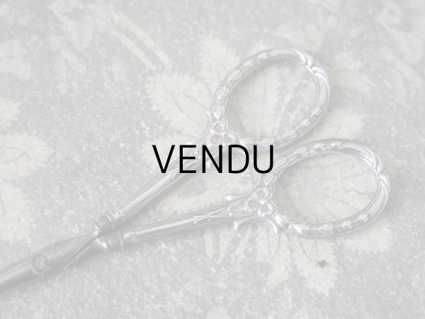 画像15: 1930年代 アンティーク シルバー製 リボン柄のソーイングセット 裁縫道具 (15)