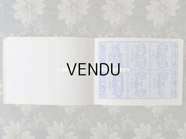 画像11: 19世紀末 アンティーク クロスステッチ & イニシャル モノグラムの刺繍図案帳 MANUELE DE MARQUES & BRODERIES N 165 - N.ALEXANDRE&CIE - (11)