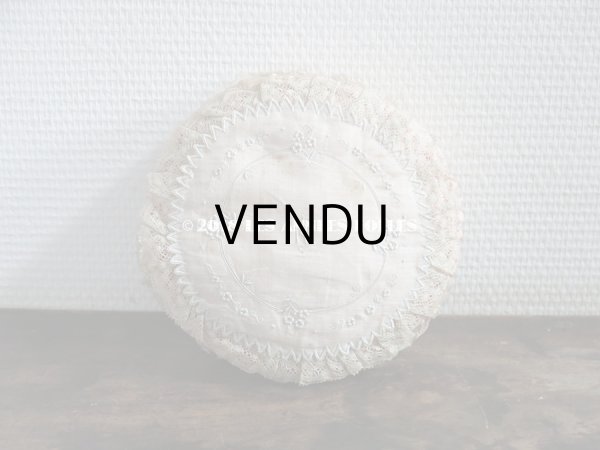 画像6: 1920年代 アンティーク モノグラム刺繍入り ピンクのクッション (6)