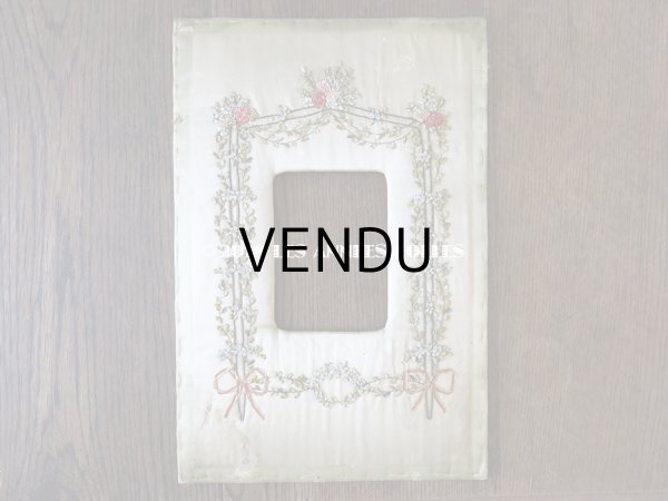 画像4: アンティーク リボン刺繍のフレーム 薔薇とリボン＆勿忘草のガーランド (4)