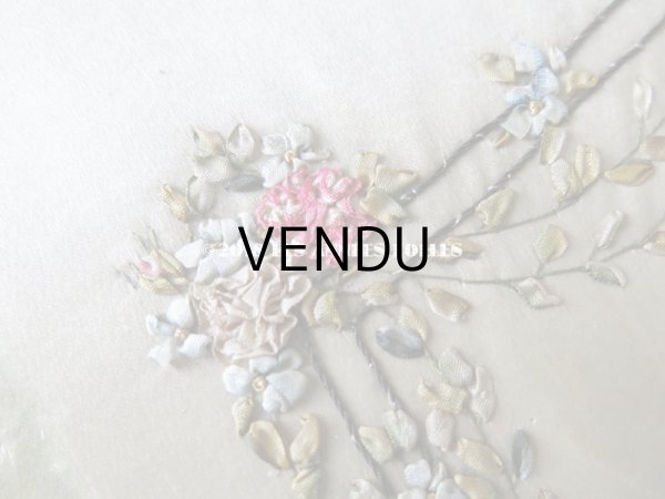 画像8: アンティーク リボン刺繍のフレーム 薔薇とリボン＆勿忘草のガーランド (8)