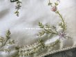 画像9: アンティーク シルク製 ハンキーケース 薔薇の花かご & ガーランド リボン刺繍  ハンカチ用ポシェット  (9)