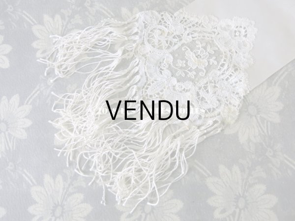 画像9: 1900年代 アンティーク ポワン・ド・ローズ＆デュセスレースの装飾入り コミュニオンの腕章　【ポワン・ド・ローズ】 (9)