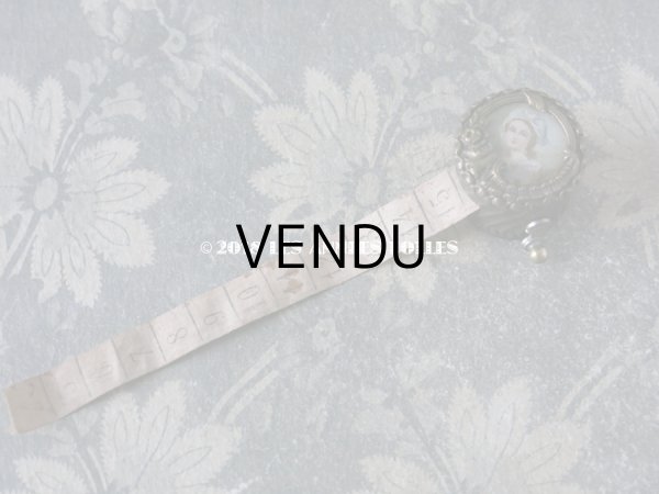 画像3: 【クリスマスセール2018対象外】 1900年代 アンティーク メジャー 少女の肖像画 (3)