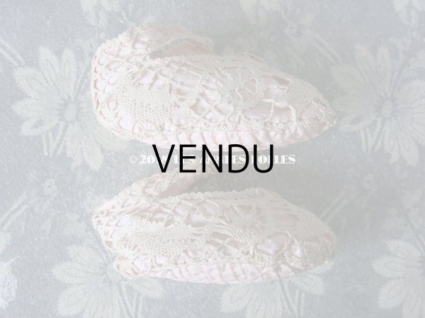 画像5: 1900年代 アンティーク  ドール用シューズ  淡いピンクのロココモチーフ付 (5)