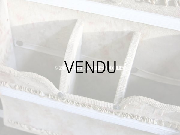 画像4: 1900年代 アンティーク　カルトナージュのラック ミラー付 フリル＆薔薇模様 (4)