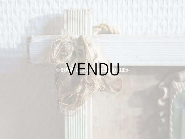 画像8: 1900年代 アンティーク　カルトナージュのラック ミラー付 フリル＆薔薇模様 (8)