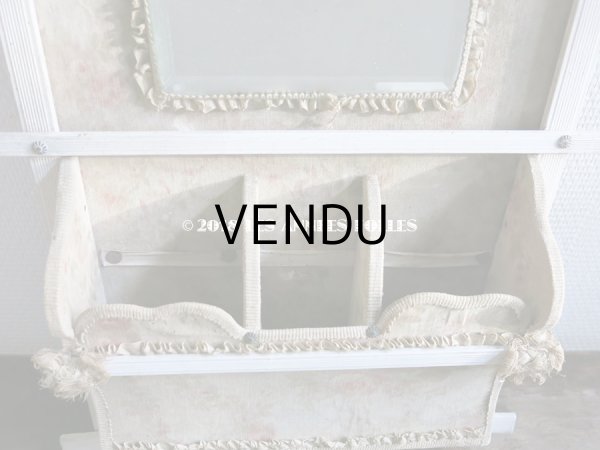 画像9: 1900年代 アンティーク　カルトナージュのラック ミラー付 フリル＆薔薇模様 (9)