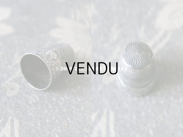 画像9: 1900年代 アンティーク シルバー製 リボン柄のソーイングセット 裁縫道具 (9)