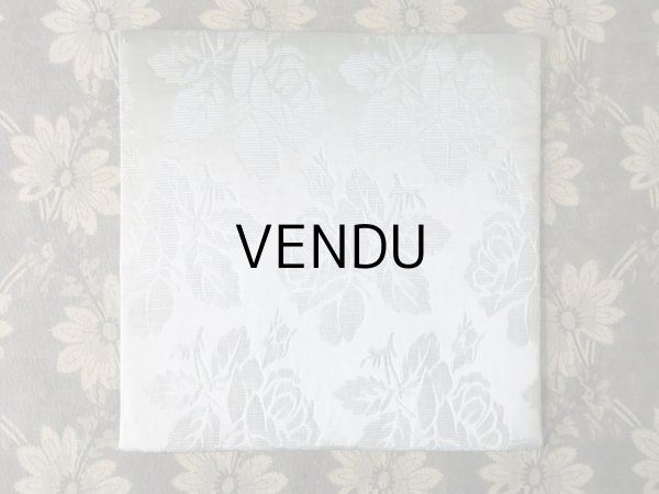 画像5: 19世紀末 アンティーク シルク製 ハンキーケース グレイッシュブルー ハンカチ用ポシェット  (5)