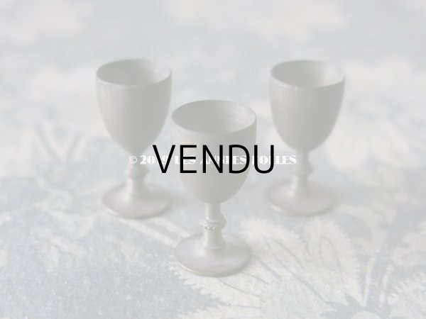 画像5: アンティーク ドール ミニョネット用 メタル製 とても小さなグラスのセット (5)