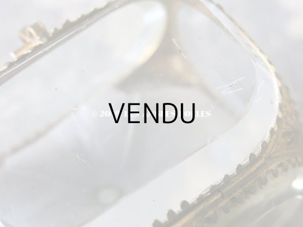 画像10: アンティーク 小さなジュエリーボックス　淡いグレイッシュブルーのシルク製クッション (10)