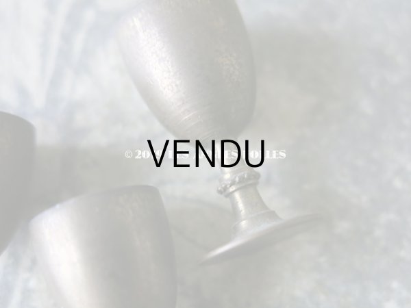 画像3: アンティーク ドール ミニョネット用 メタル製 とても小さなグラスのセット (3)