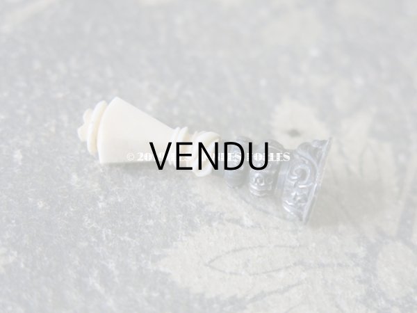 画像5: 19世紀末 アンティーク ドール用 シルバー製 とても小さなシーリングスタンプ 王冠＆モノグラム (5)