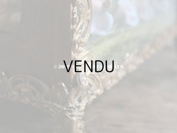 画像14: 19世紀末 アンティーク グローブ・ド・マリエ  ピンクのクッション＆ワックスフラワー 天使＆ロカイユ装飾のフレーム (14)