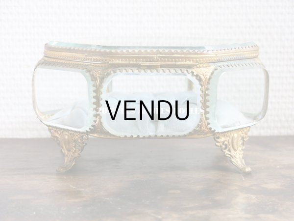 画像11: 19世紀 アンティーク 大きなジュエリーボックス 6角形　淡いブルーのクッション (11)