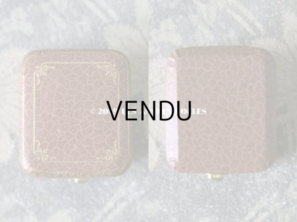 アンティーク ジュエリーボックス 金彩入り ピンクベージュ