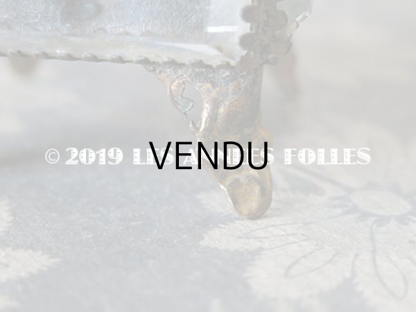 画像13: アンティーク 小さなジュエリーボックス グレイッシュブルーのシルク製クッション (13)