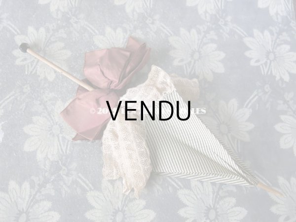 画像3:  アンティーク  ドール用 アンブレラ  グレーのピンストライプ (3)