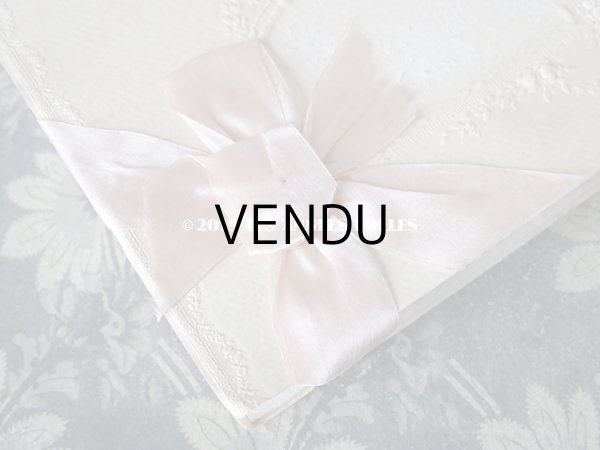 画像5: アンティーク ドラジェのお菓子箱 薔薇のガーランド＆ピンクのリボン (5)