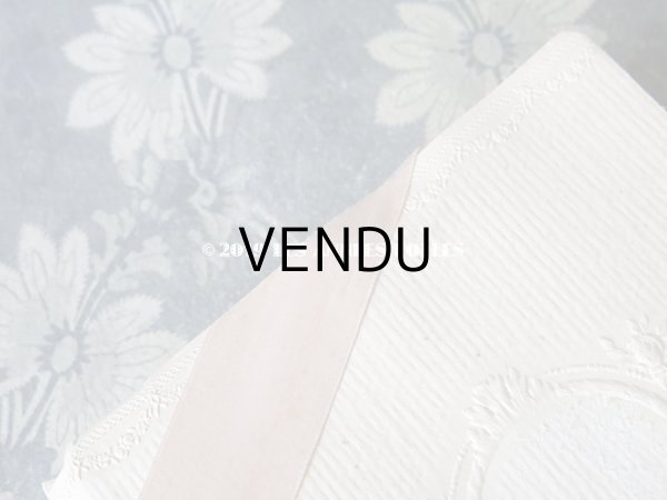 画像7: アンティーク ドラジェのお菓子箱 薔薇のガーランド＆ピンクのリボン (7)