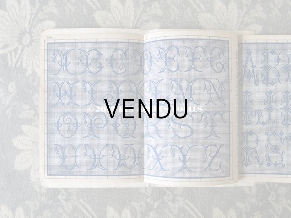 画像3: アンティーク クロスステッチの刺繍図案帳 ALPHABETS VARIES - N.ALEXANDRE&CIE - (3)