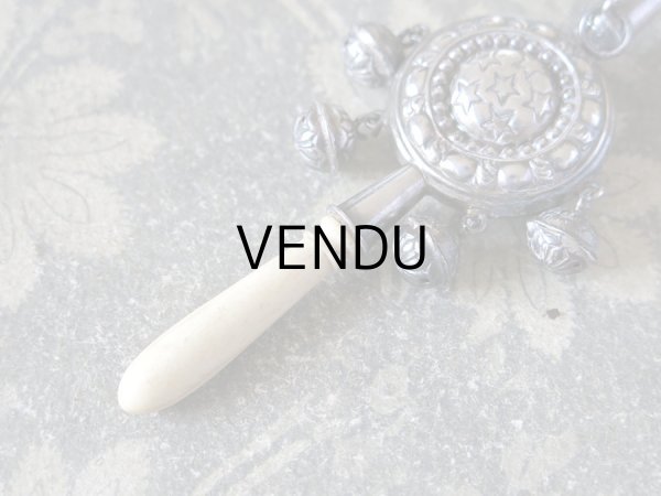 画像3: 19世紀 ナポレオン3世時代 アンティーク ラトル 星柄 シルバー＆ボーン製 (3)