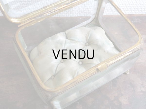 画像11: 19世紀 アンティーク 大きなジュエリーボックス 淡いブルーのクッション (11)