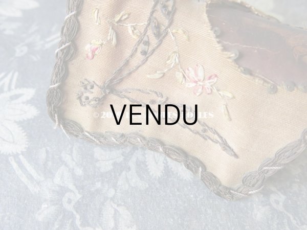 画像5: 19世紀 アンティーク  キャンドルシェード 薔薇のリボン刺繍 (5)