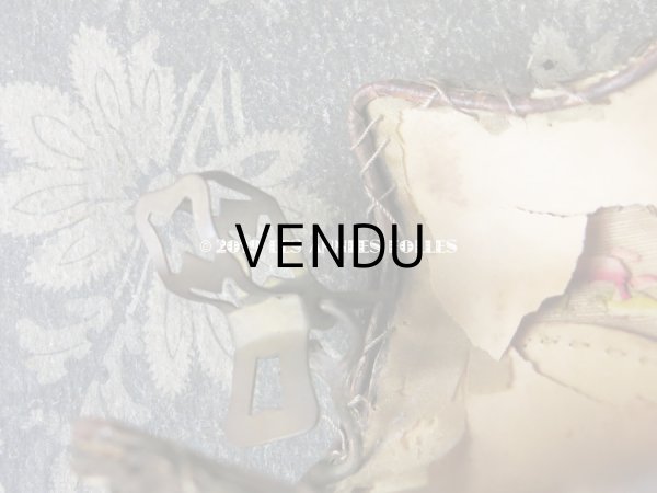 画像13: 19世紀 アンティーク  キャンドルシェード 薔薇のリボン刺繍 (13)