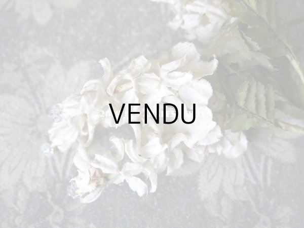 画像11: 19世紀末 アンティーク  オフホワイトの花のコサージュ　布花 (11)