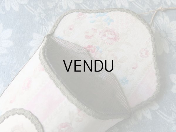 画像4: 19世紀 アンティーク ブーケ入れ　花模様 (4)