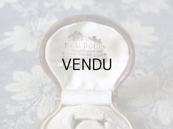 画像3: 19世紀 アンティーク 本革製 ジュエリーボックス 金彩入り ブラウン リングボックス (3)